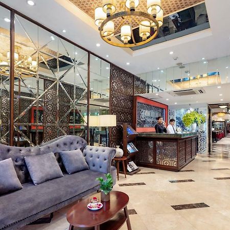Classy Holiday Hotel & Spa Hanoj Exteriér fotografie